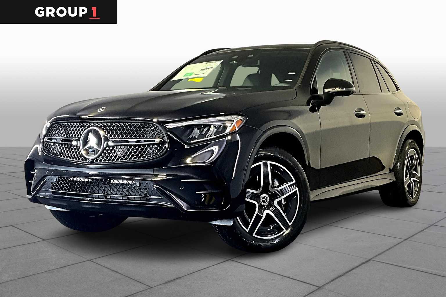 2026 Mercedes-Benz GLC Base's photo