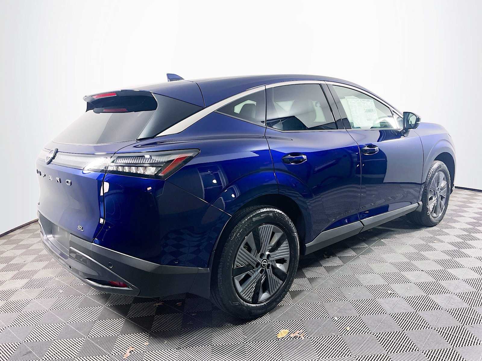 2025 Nissan Murano SL photo 2