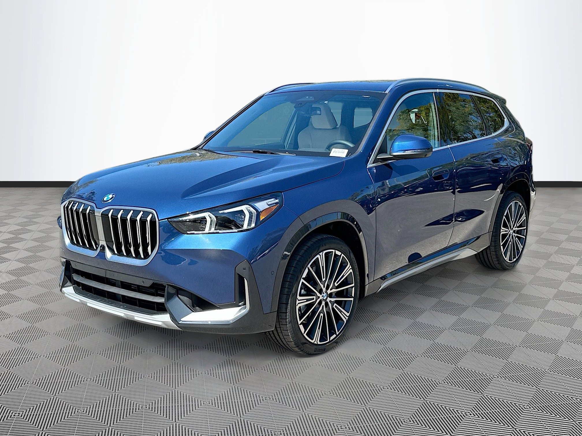 2025 Bmw X1 XDrive28i photo 3