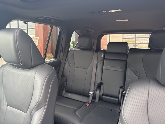 2025 Lexus LX 600 Premium photo 28