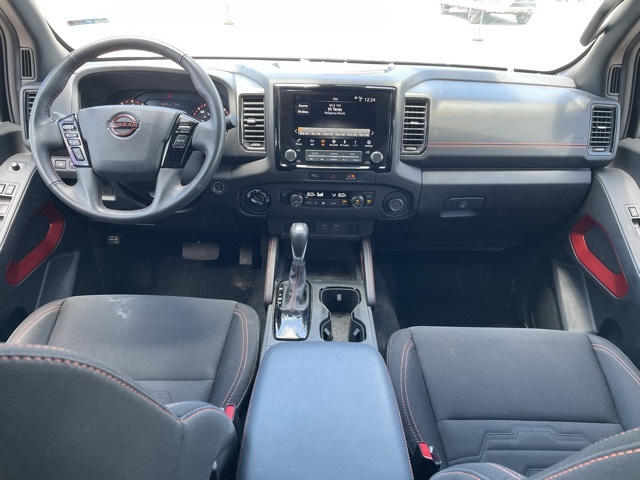 2024 Nissan Frontier PRO-4X photo 14