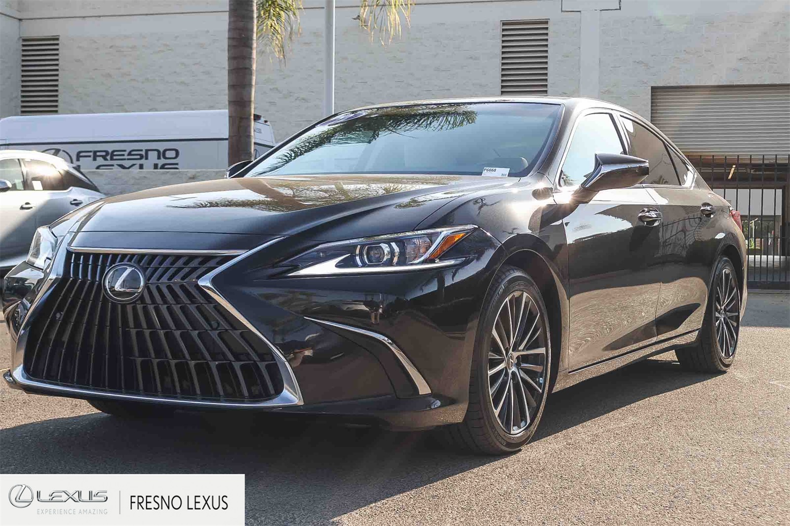 2022 Lexus ES 350 photo 3
