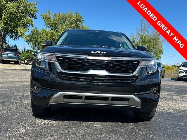 Used 2023 Kia Seltos S with VIN KNDEUCAA1P7440801 for sale in New Carlisle, OH