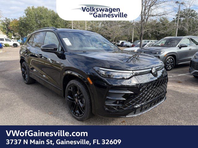 2026 Volkswagen Tiguan SE R-LINE BLACK's photo