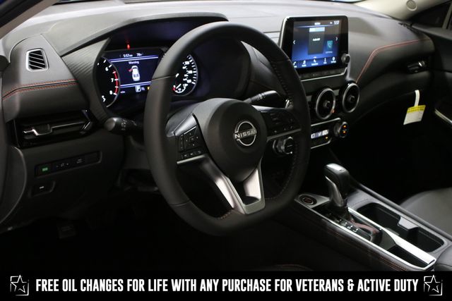 2025 Nissan Sentra SR photo 5