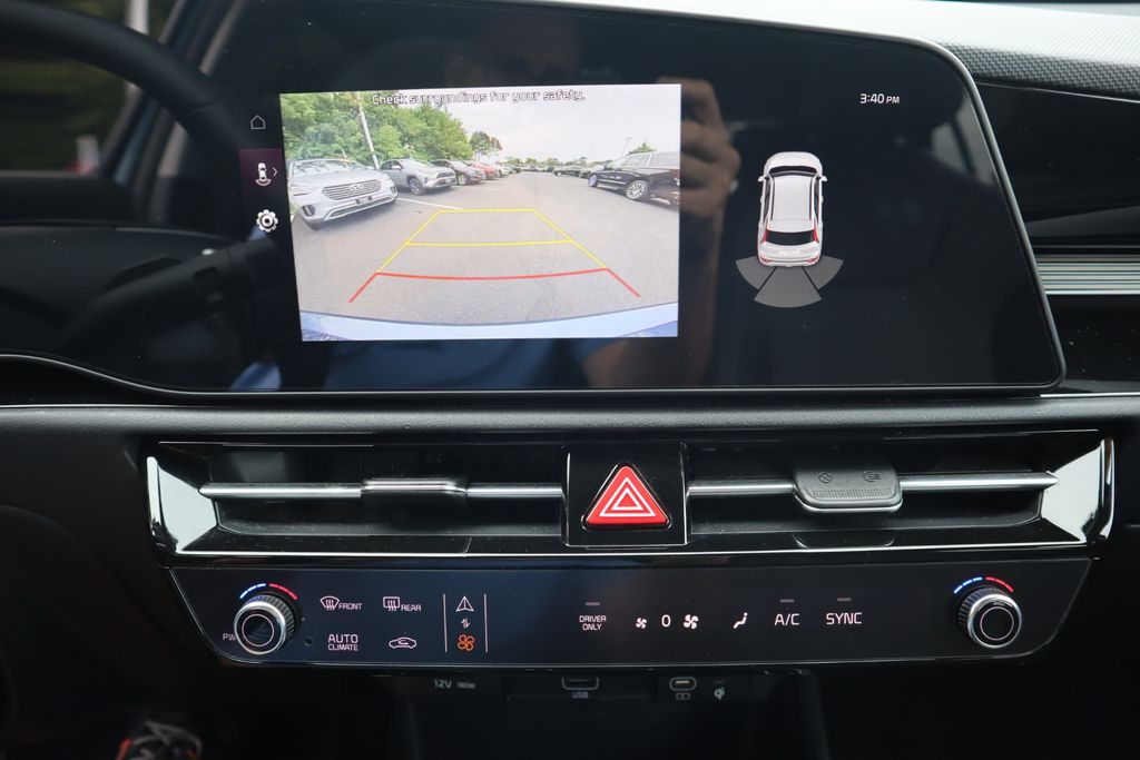 2024 Kia Niro EX photo 20