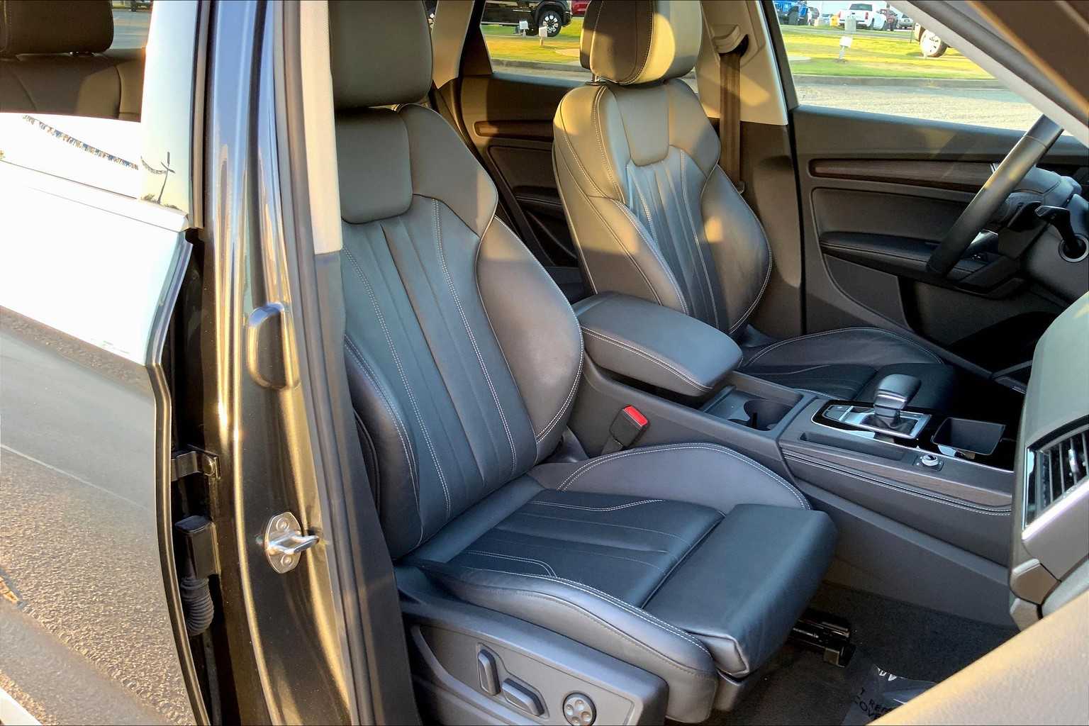 Image of Pre-Owned 2024 Audi Q5 S line Premium Plus