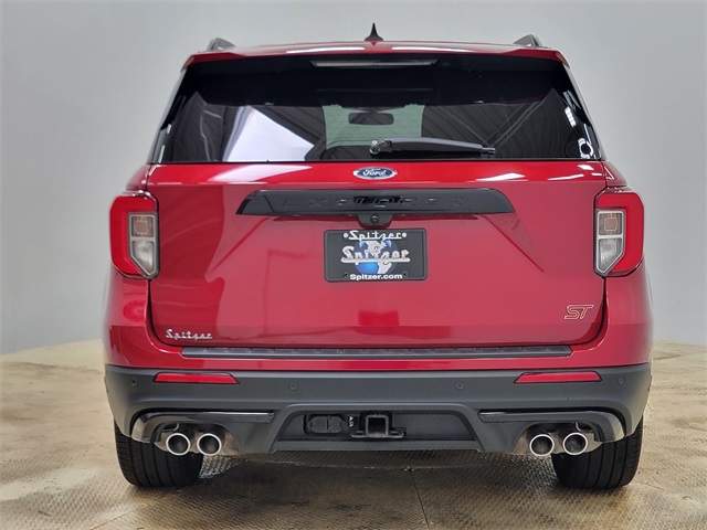 2024 Ford Explorer ST photo 3