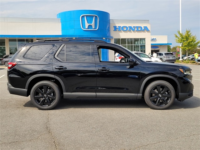 2025 Honda Pilot Black Edition photo 2