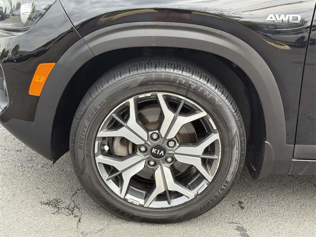 2021 Kia Seltos EX photo 9
