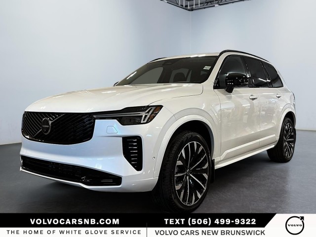 2026 Volvo XC90 B6 Ultra Bright Theme