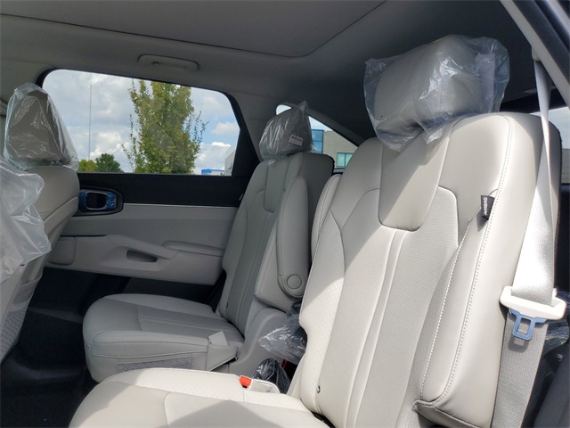 2025 Kia Sorento EX photo 5