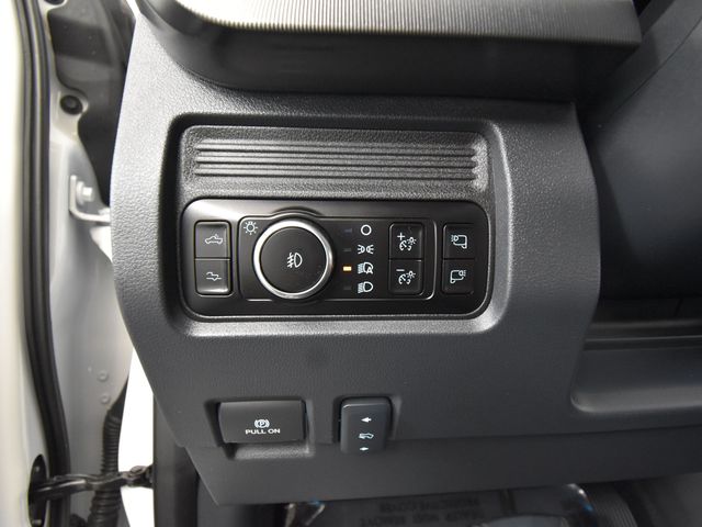 2025 Ford F-350 photo 23