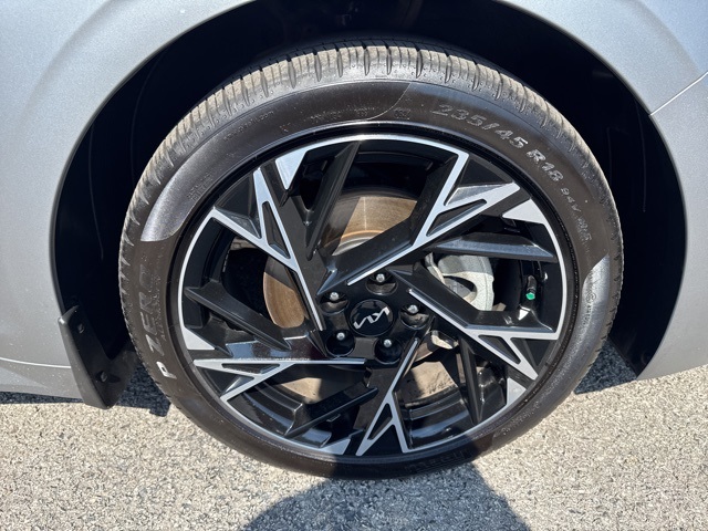 2025 Kia K5 GT-Line photo 12