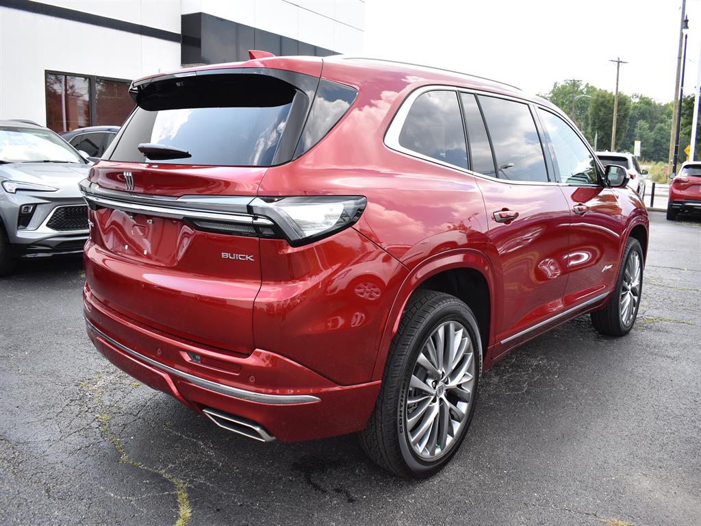 2026 Buick Enclave Avenir photo 7