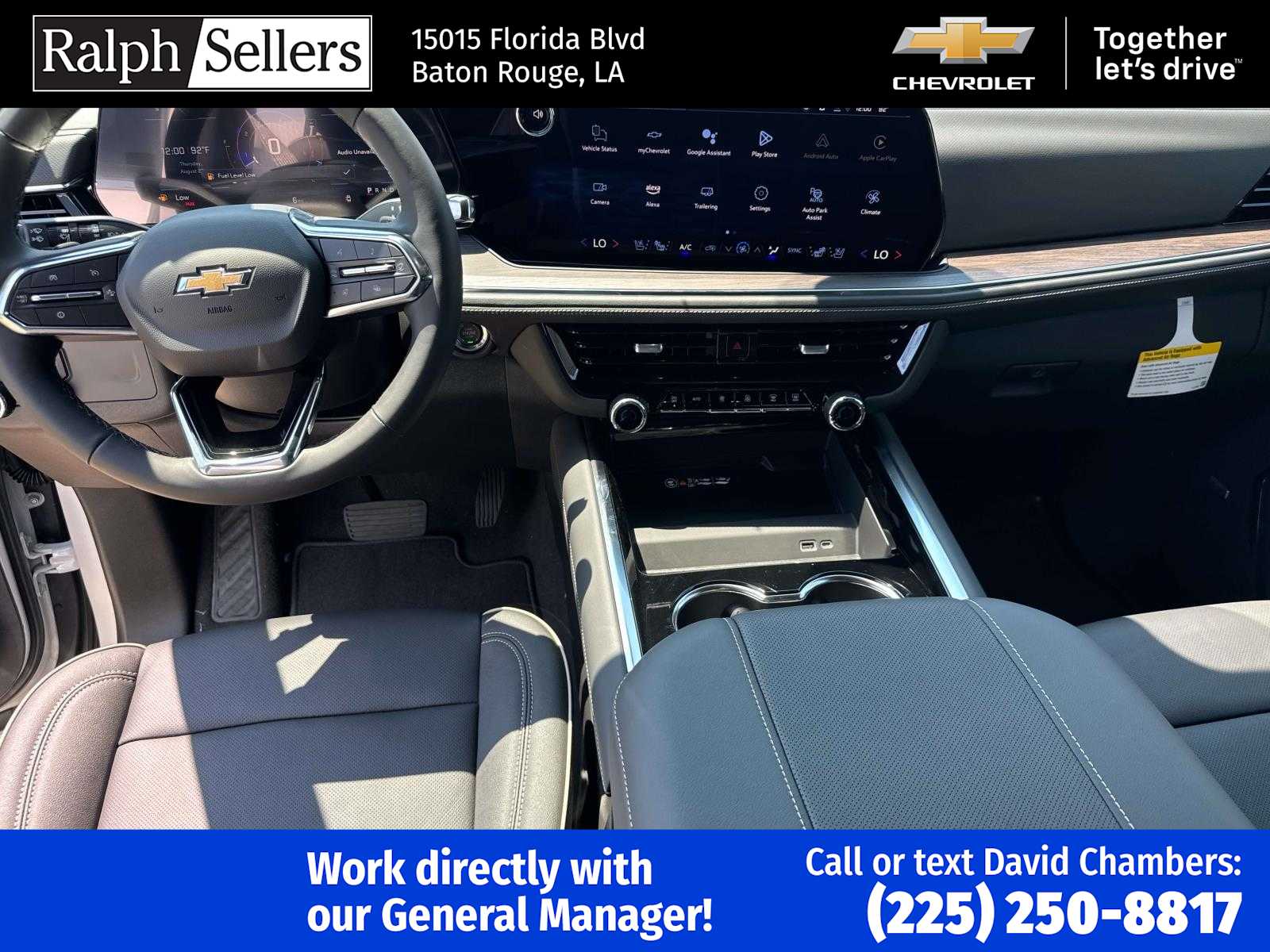 2025 Chevrolet Suburban Premier photo 9