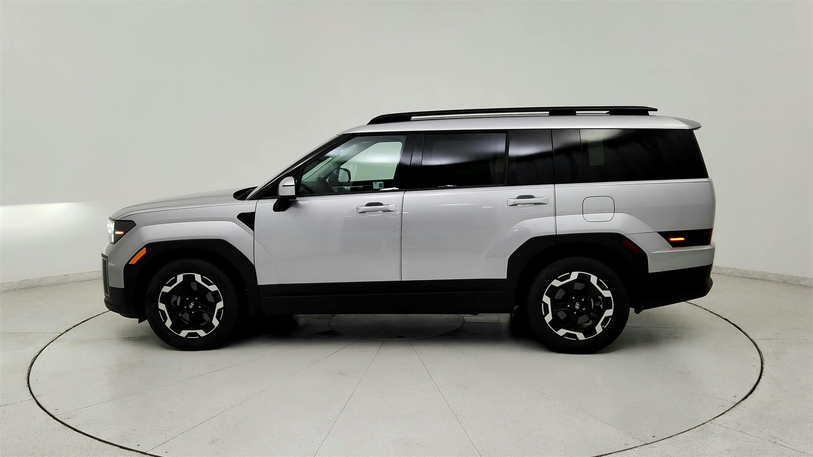 2025 Hyundai Santa Fe SEL photo 4