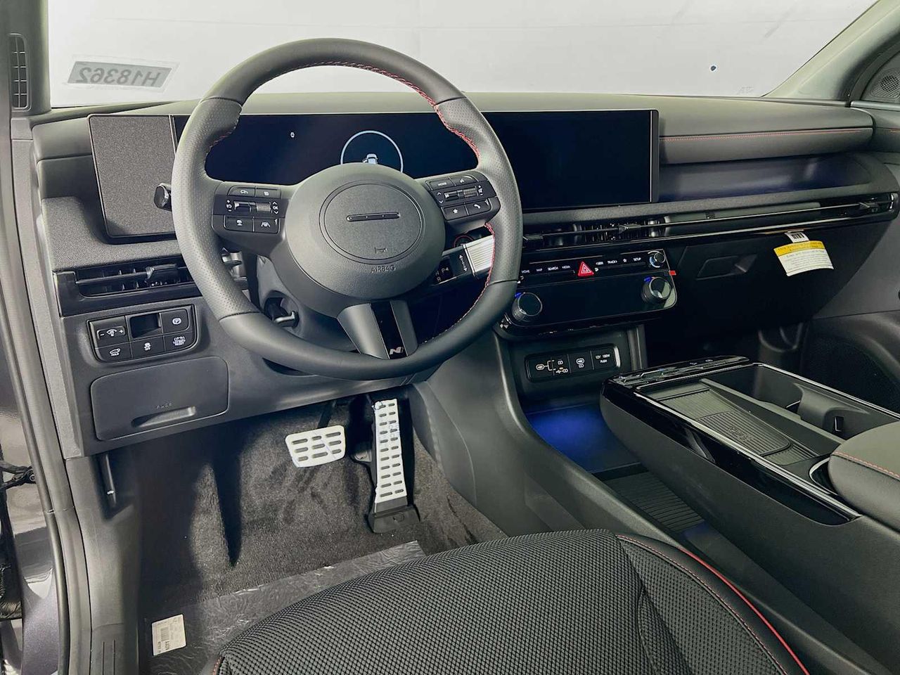 2025 Hyundai Tucson Hybrid N Line photo 3