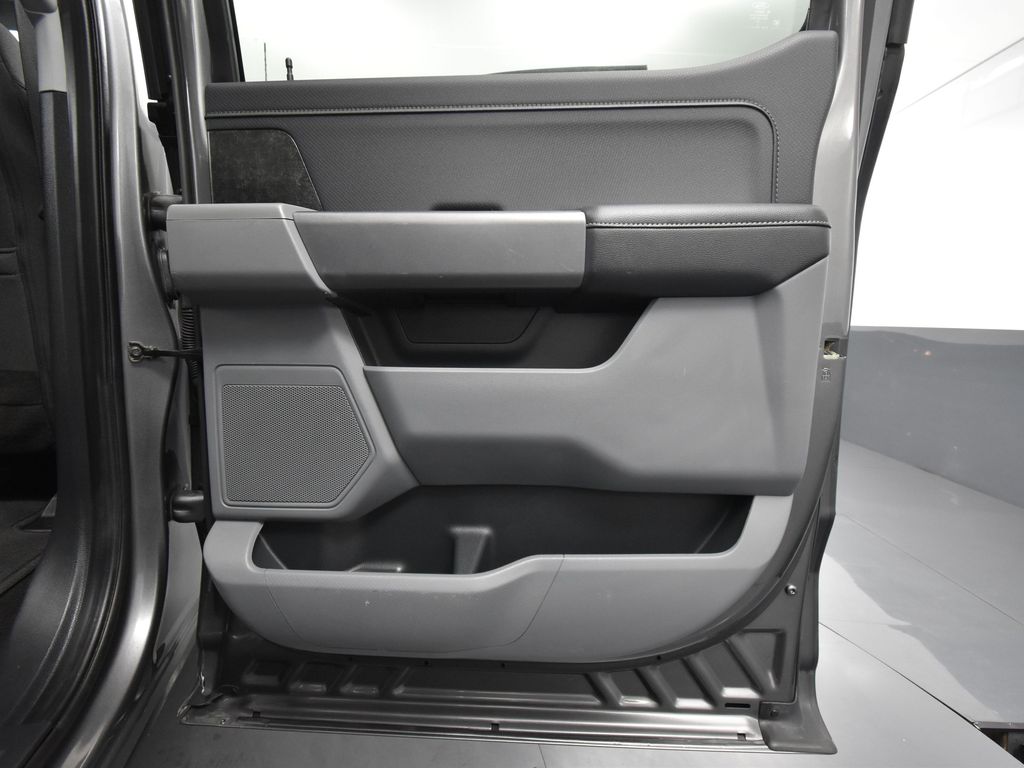 2022 Ford F-150 XLT photo 31