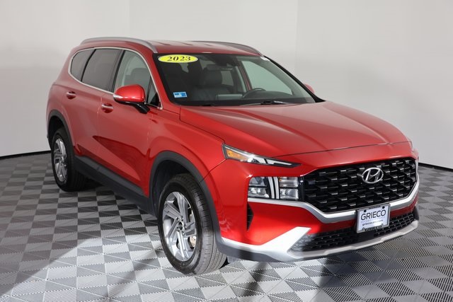 2023 Hyundai Santa Fe SEL's photo