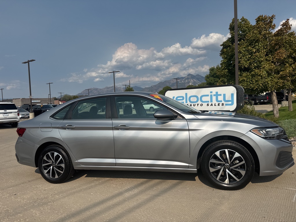 2024 Volkswagen Jetta 1.5T S photo 7