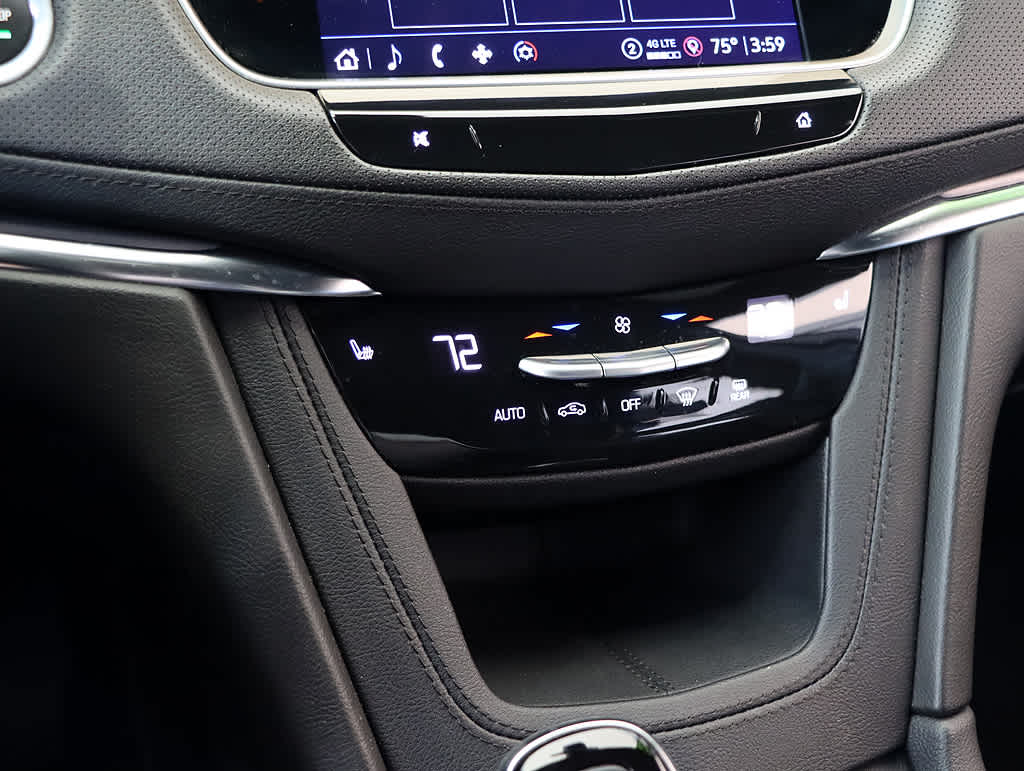 2022 Cadillac XT5 Luxury photo 20