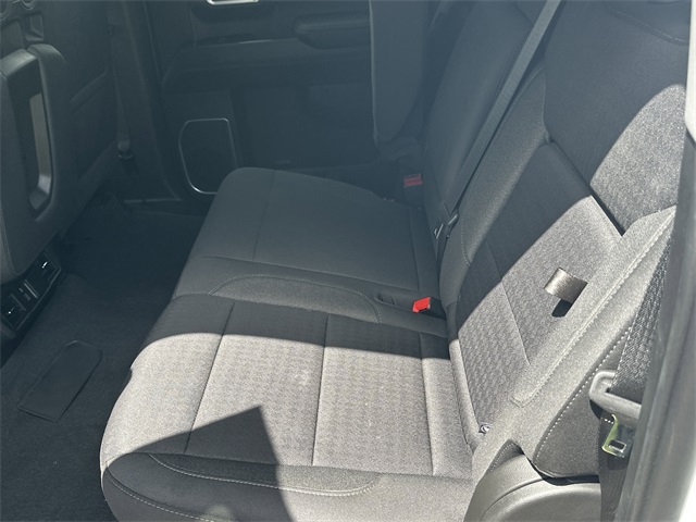 2022 Chevrolet Silverado 1500 LT photo 12