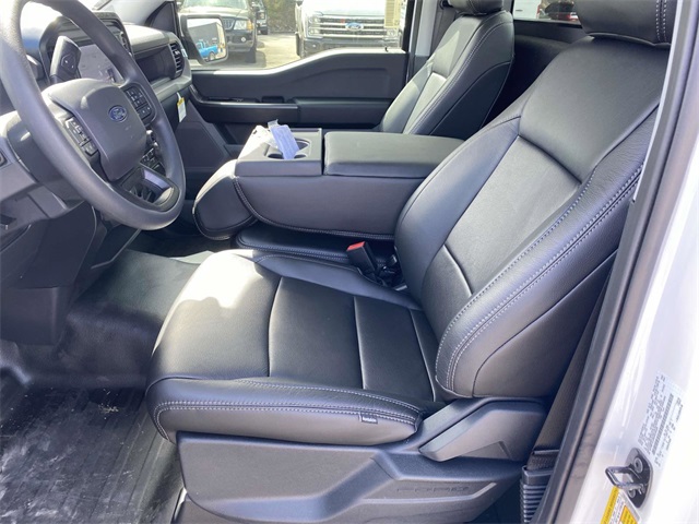 2025 Ford F-150 XL photo 11