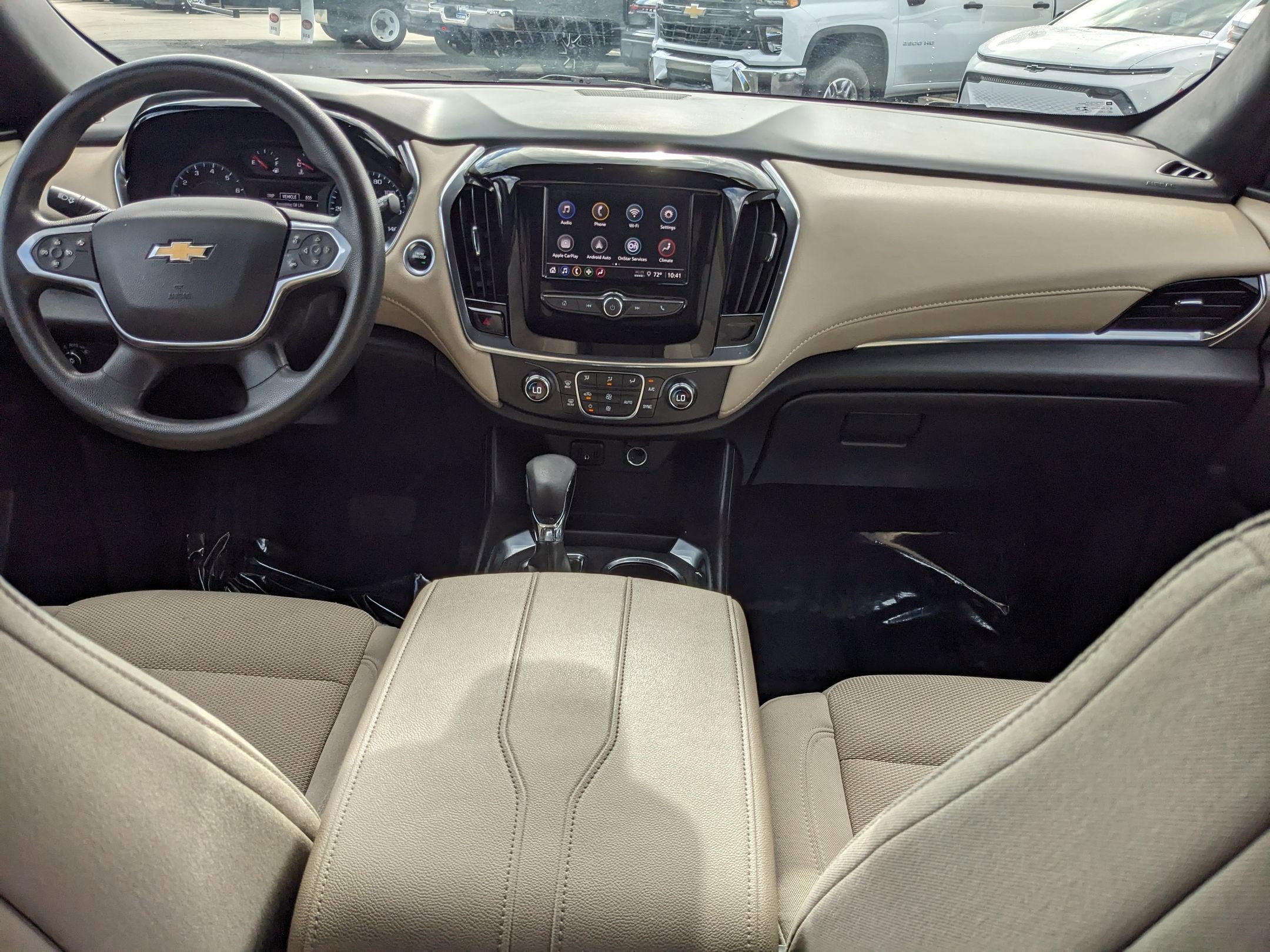 2023 Chevrolet Traverse LS photo 17
