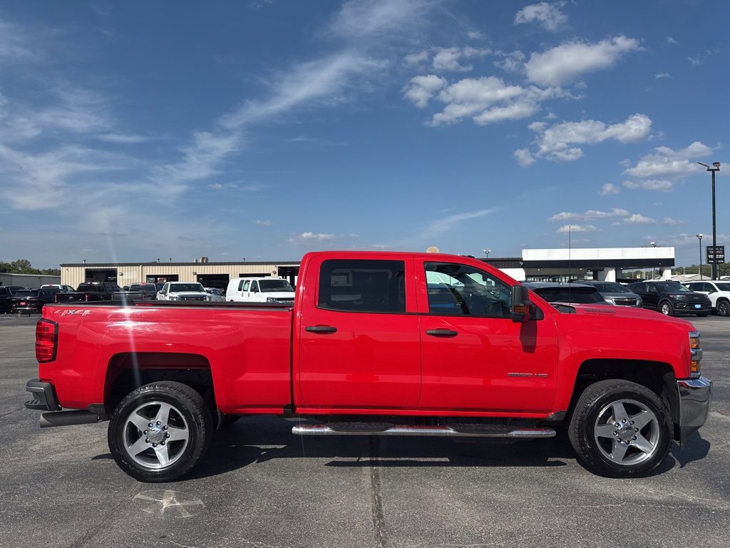 2018 Chevrolet Silverado 2500HD Work Truck photo 2