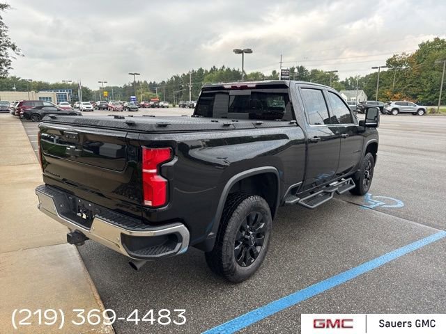 2024 Chevrolet Silverado 3500HD LTZ photo 4