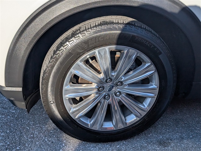 2021 Ford Explorer Limited photo 4