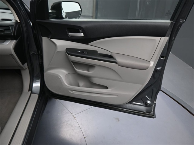 2013 Honda CR-V LX photo 8