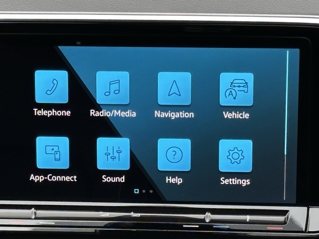 2024 Volkswagen Atlas SE Technology photo 8