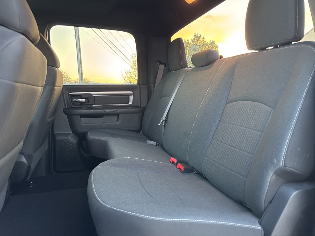 2024 Ram 1500 Classic Warlock photo 13