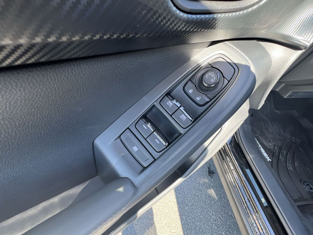 2025 Subaru Crosstrek Premium photo 19