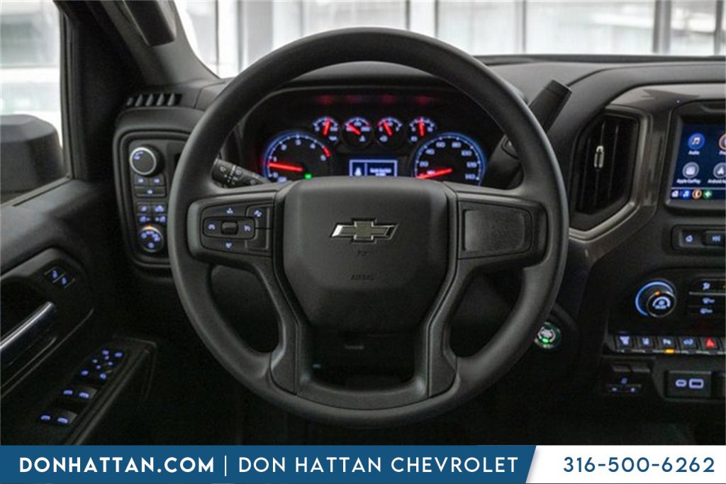 2026 Chevrolet Silverado 2500HD LT photo 2