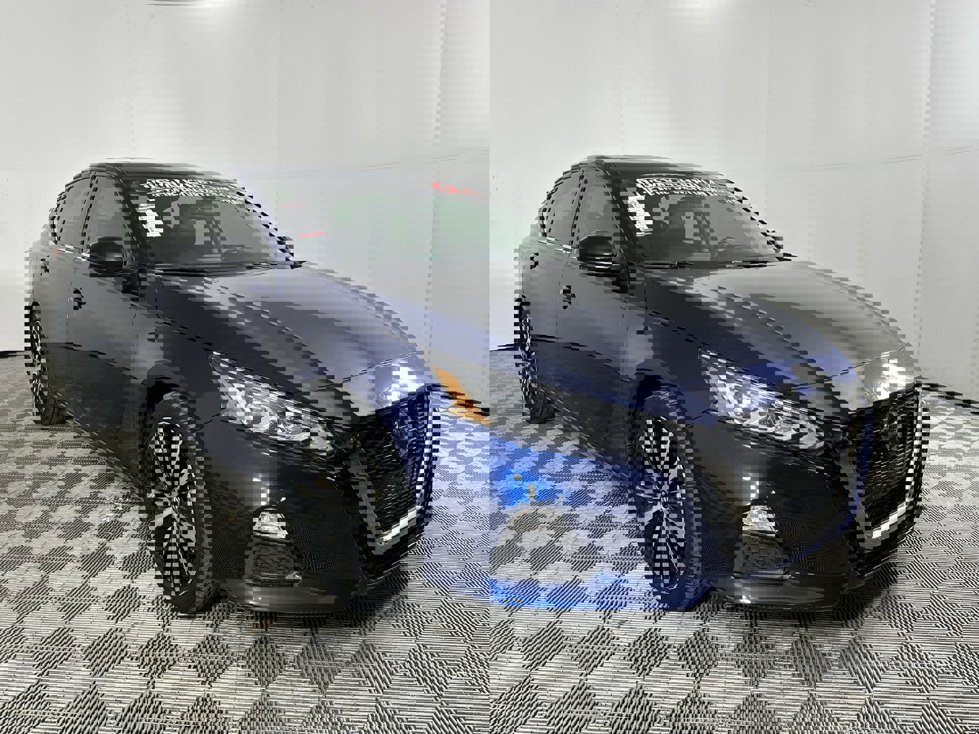 1N4AL4CV6MN389607