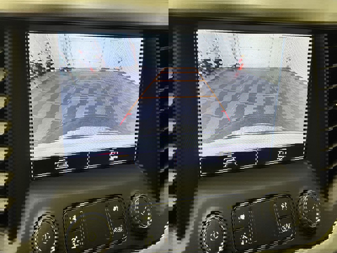 2023 Gmc Acadia SLE photo 4