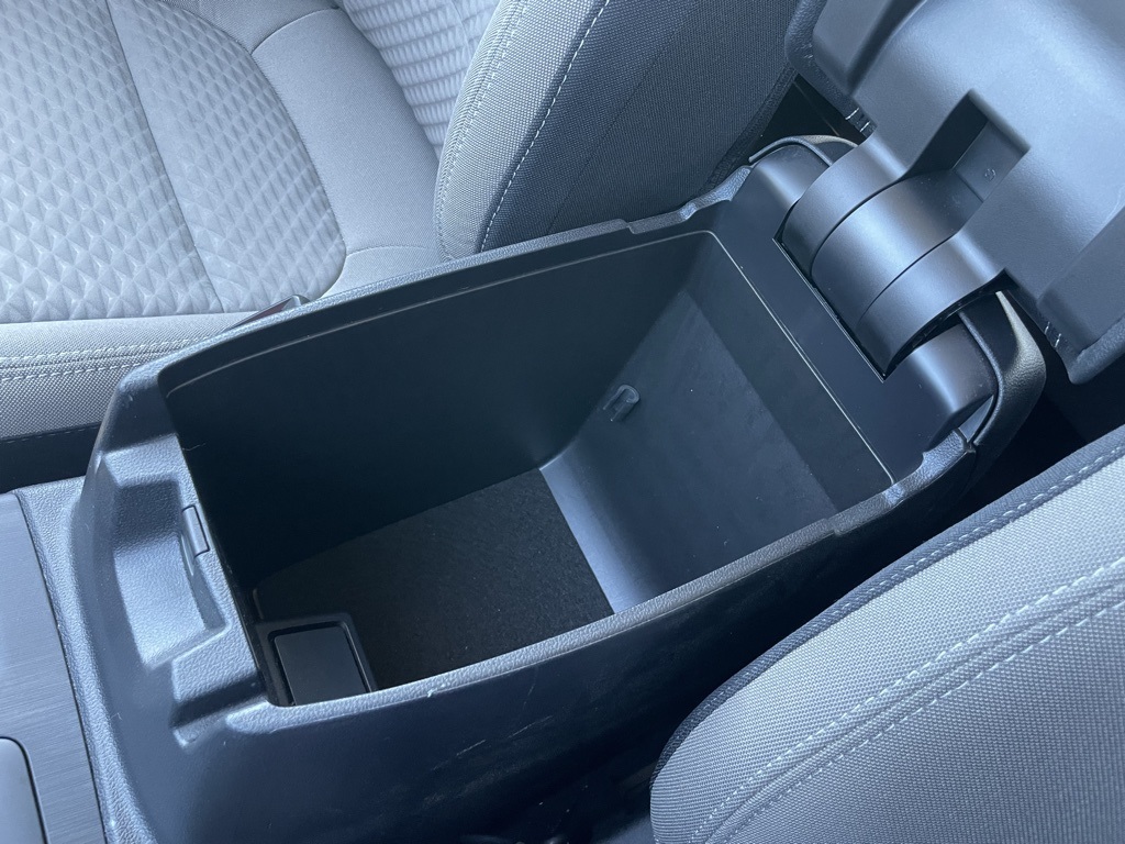 2022 Ford Escape SE photo 47