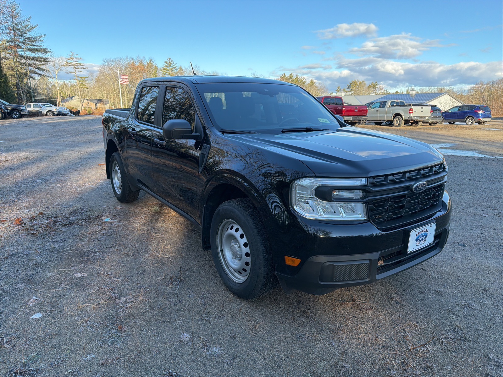 2024 Ford Maverick XL's photo