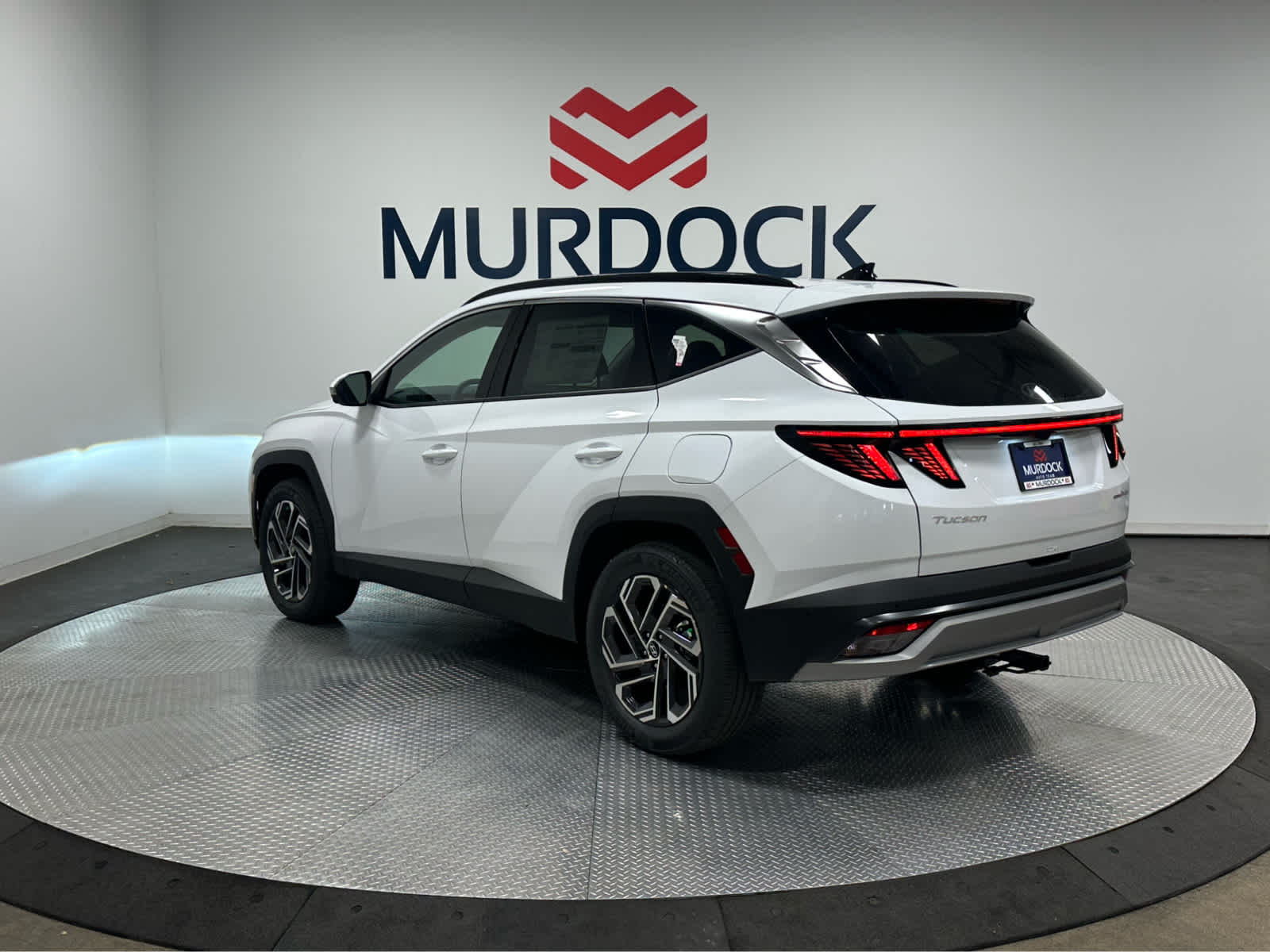 2026 Hyundai Tucson Hybrid Limited Sport photo 2