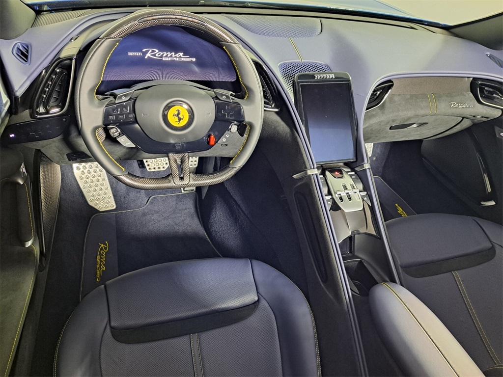 2024 Ferrari Roma Base photo 4