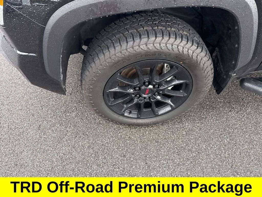 2023 Toyota Tundra SR5 TRD photo 9
