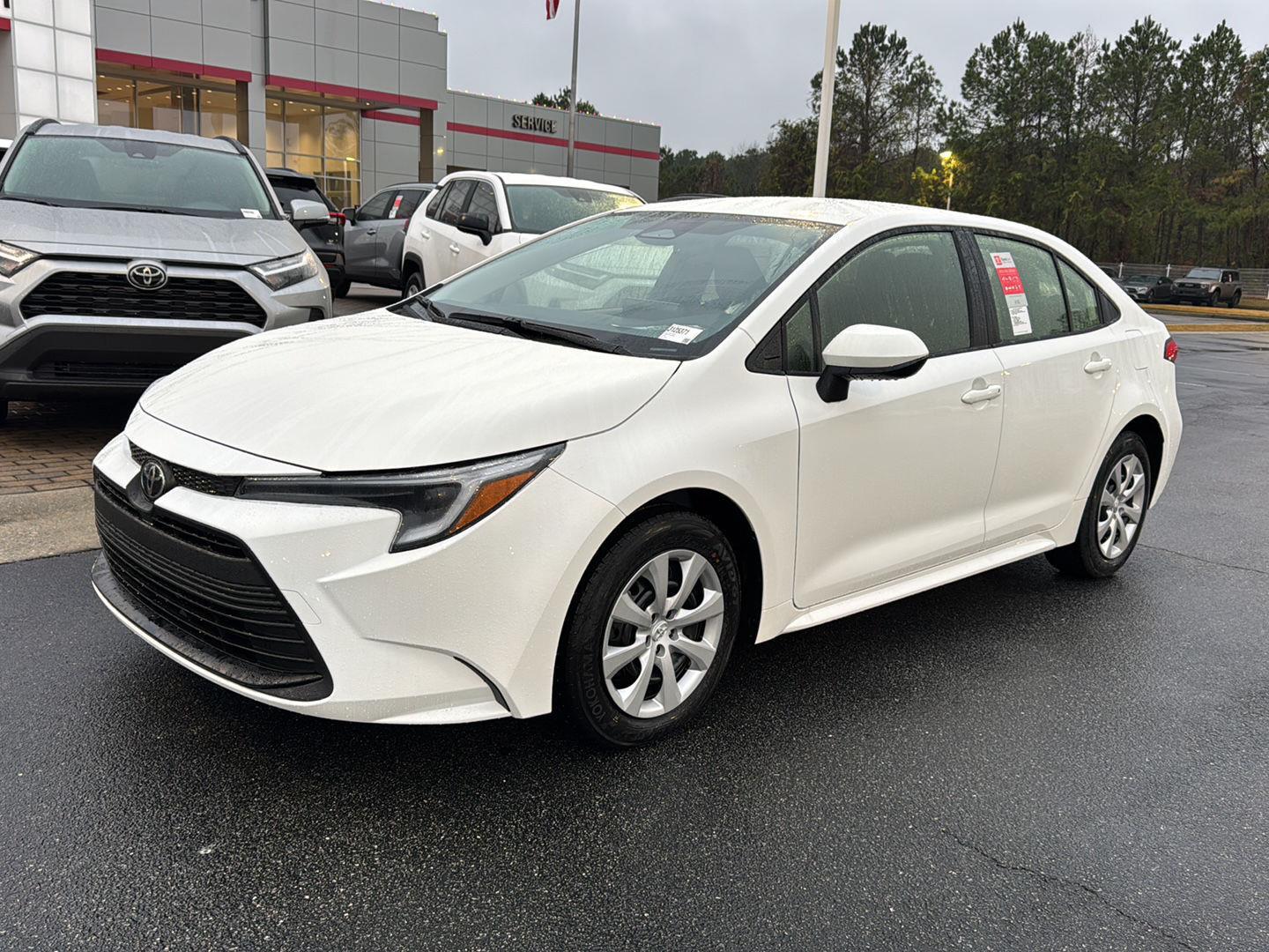 2026 Toyota Corolla LE's photo