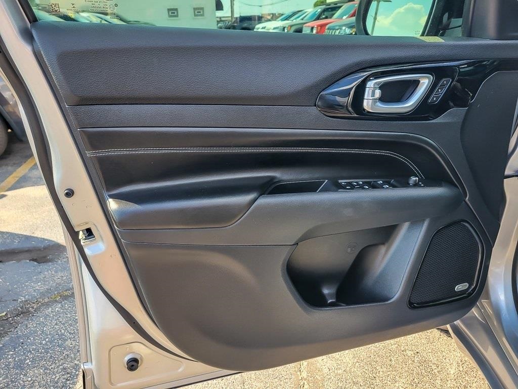 2022 Jeep Compass High Altitude photo 14