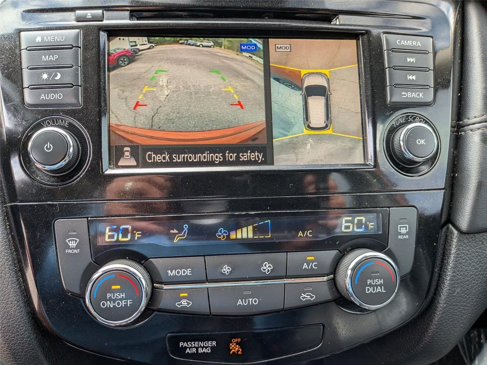 2019 Nissan Rogue SL photo 20