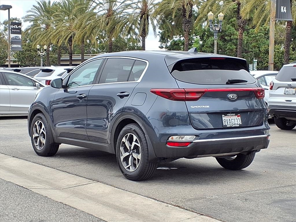 2021 Kia Sportage LX photo 2