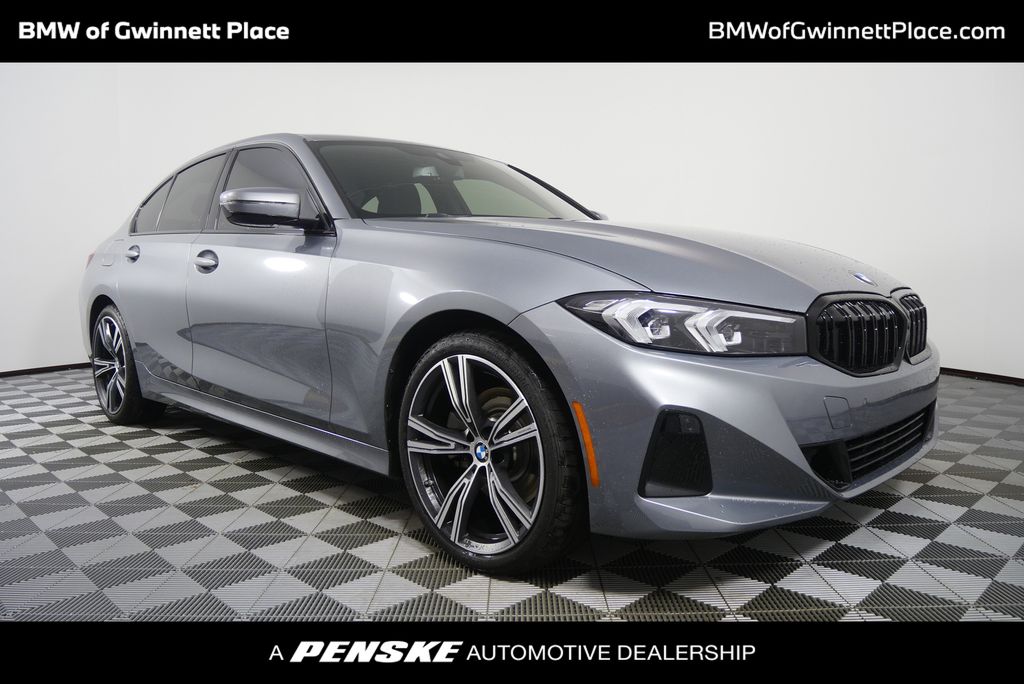 2023 BMW 3 Series 330i's photo