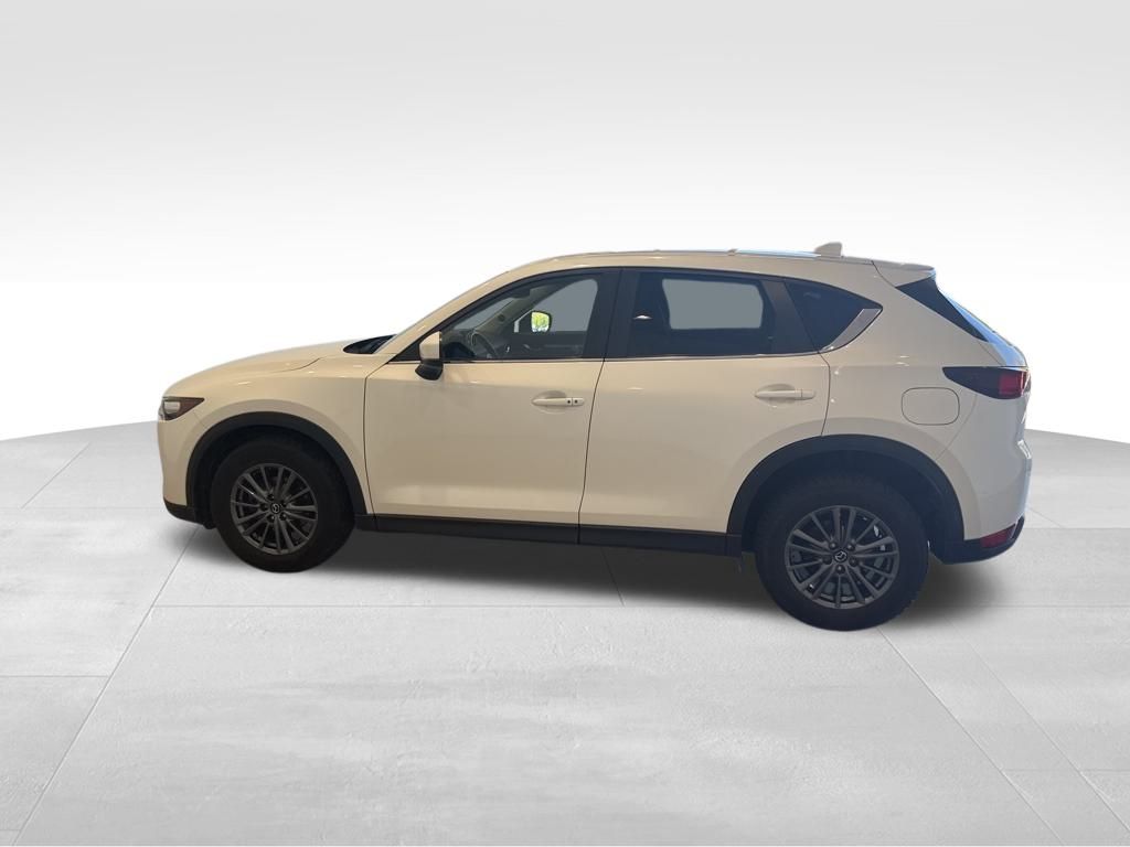 2017 Mazda CX-5 Touring photo 2